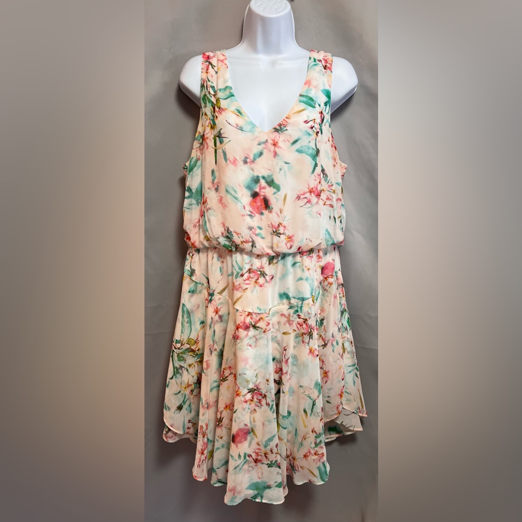 Bisou Bisou Women’s Floral White Dress Sz 14 Sleeveless Ruffles